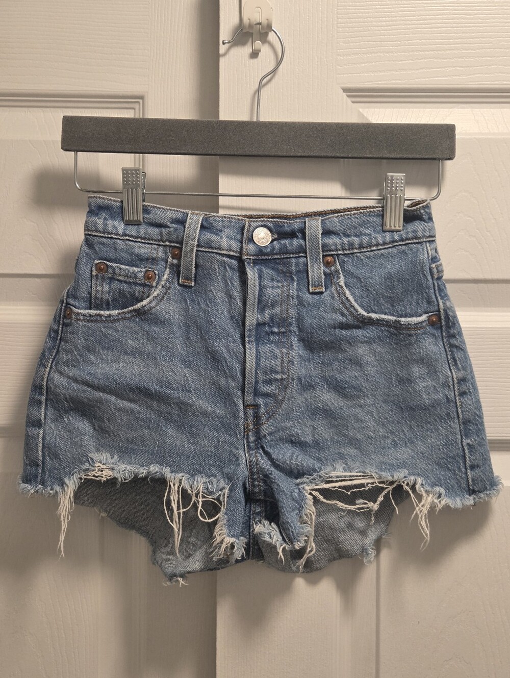 Levi's Light Blue Distressed Denim Jean Shorts Jorts Size 23
